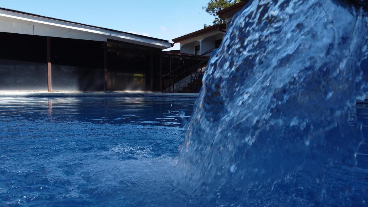 Hotel Cielo Azul Resort Tilarán Esterno foto